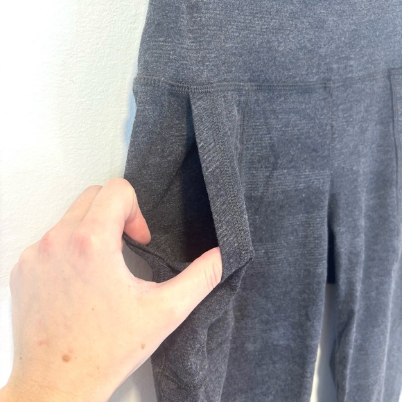 Aerie high Rise Leggings Camo Grey Black Pockets Athleisure Active Wear Workout - Picture 3 of 7